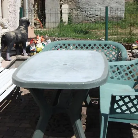 Avec Acces Independant, Terrasse, Proche Epinal Et Activites Culturelles Landhuis Hagecourt